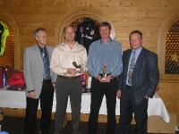 Abschlussfeier_AH_ 014 diesmal etwas ernster, links AH-Leiter Peter Drexl, rechts Teammanager Freddy Straubinger